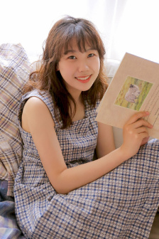 年轻女老板做愛